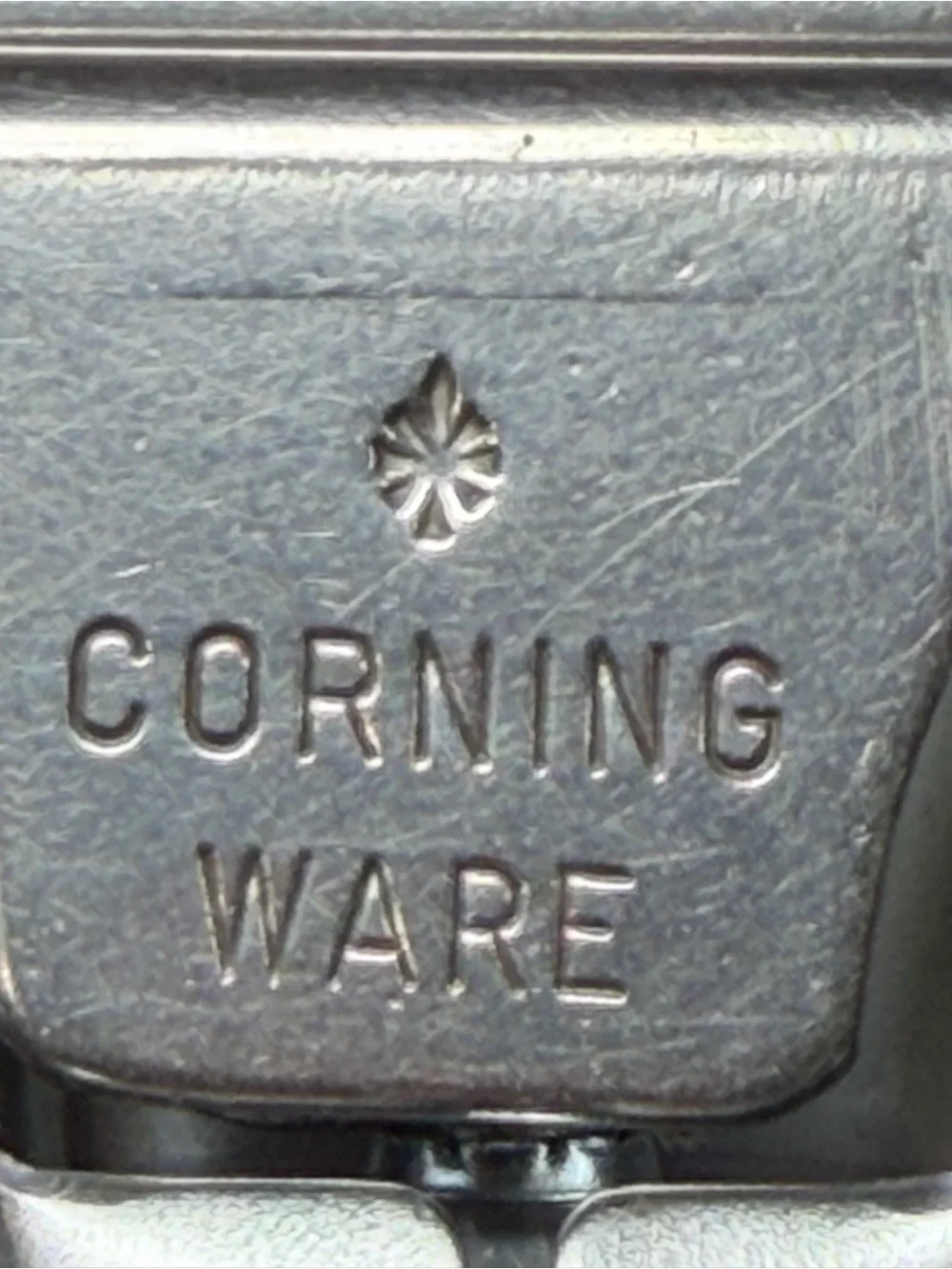 Vintage Corning Ware Detachable Handle P-10-HG Lock-On Original Box
